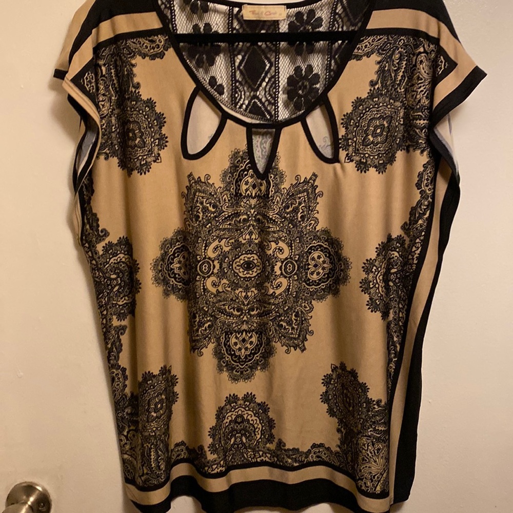 Easy breeze top